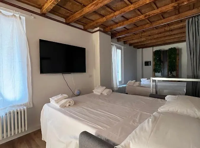 Borgovivo Loft Modern Center Lejlighed Bergamo