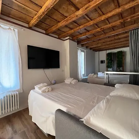 Borgovivo Il Tuo Loft In Centro Citta Apartment Bergamo